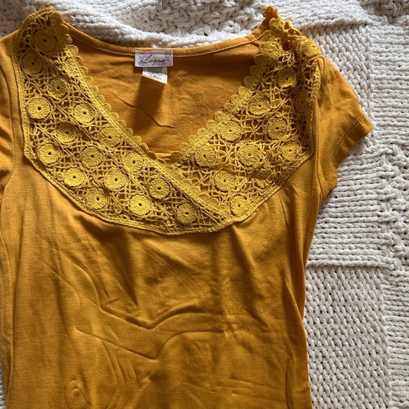 Deadstock Y2K Logos Orange Yellow Lace Neck Baby Tee - Picture 3 of 4